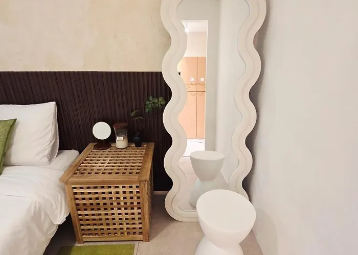 Lush In With 4 Beds, 3 * ソウル特別市