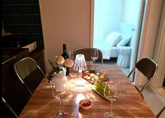 Lush In With 4 Beds, 3 アパート *