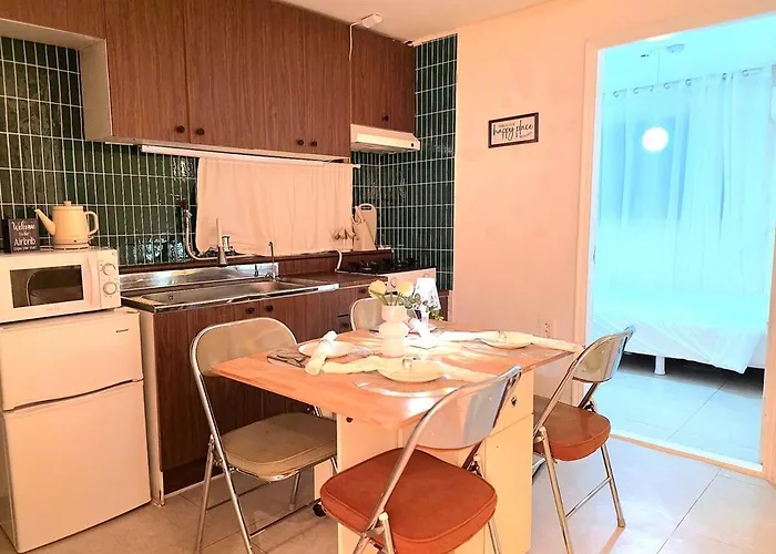 アパート Lush In With 4 Beds, 3 *