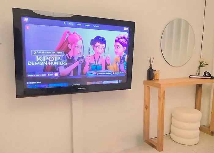 Lush In With 4 Beds, 3 アパート ソウル特別市